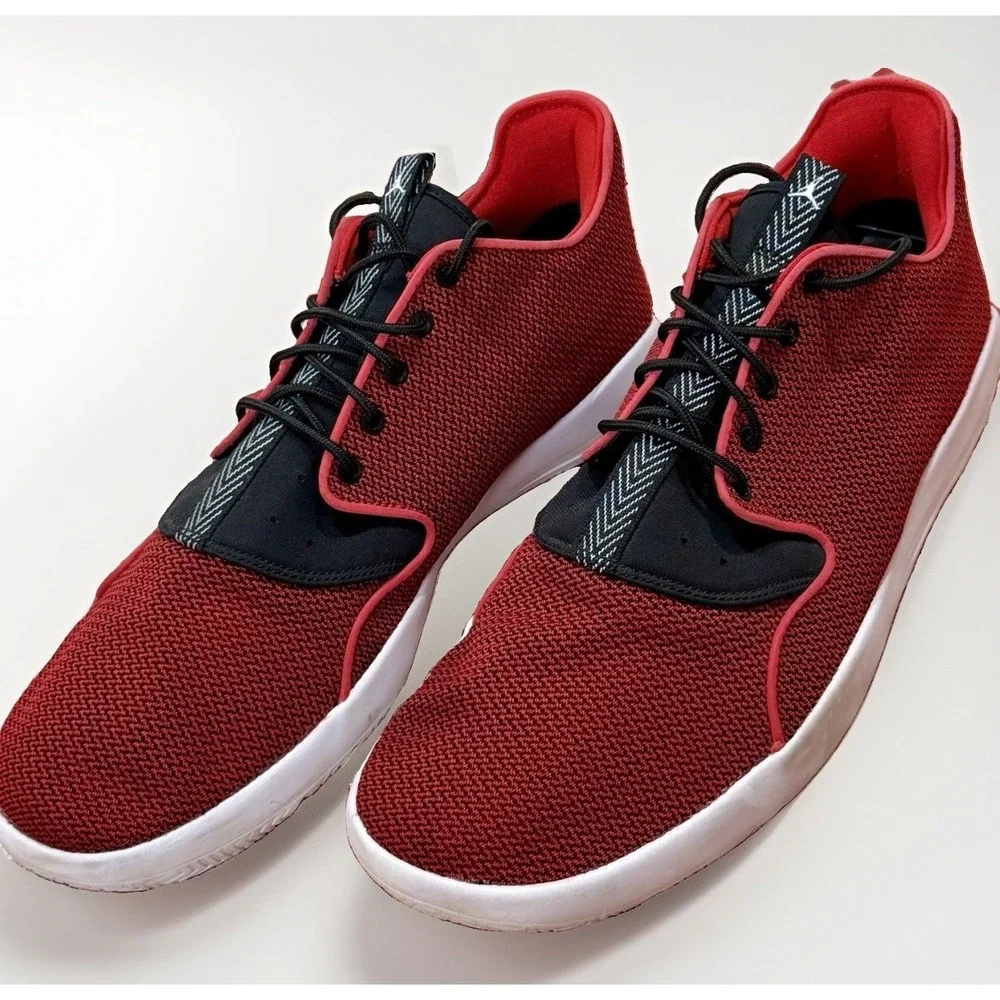 Nike Air Jordan Eclipse University Red White Black Shoes Men’s Size 12‎